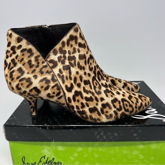 Sam Edelman Kadison Bootie - Picture 3 of 10